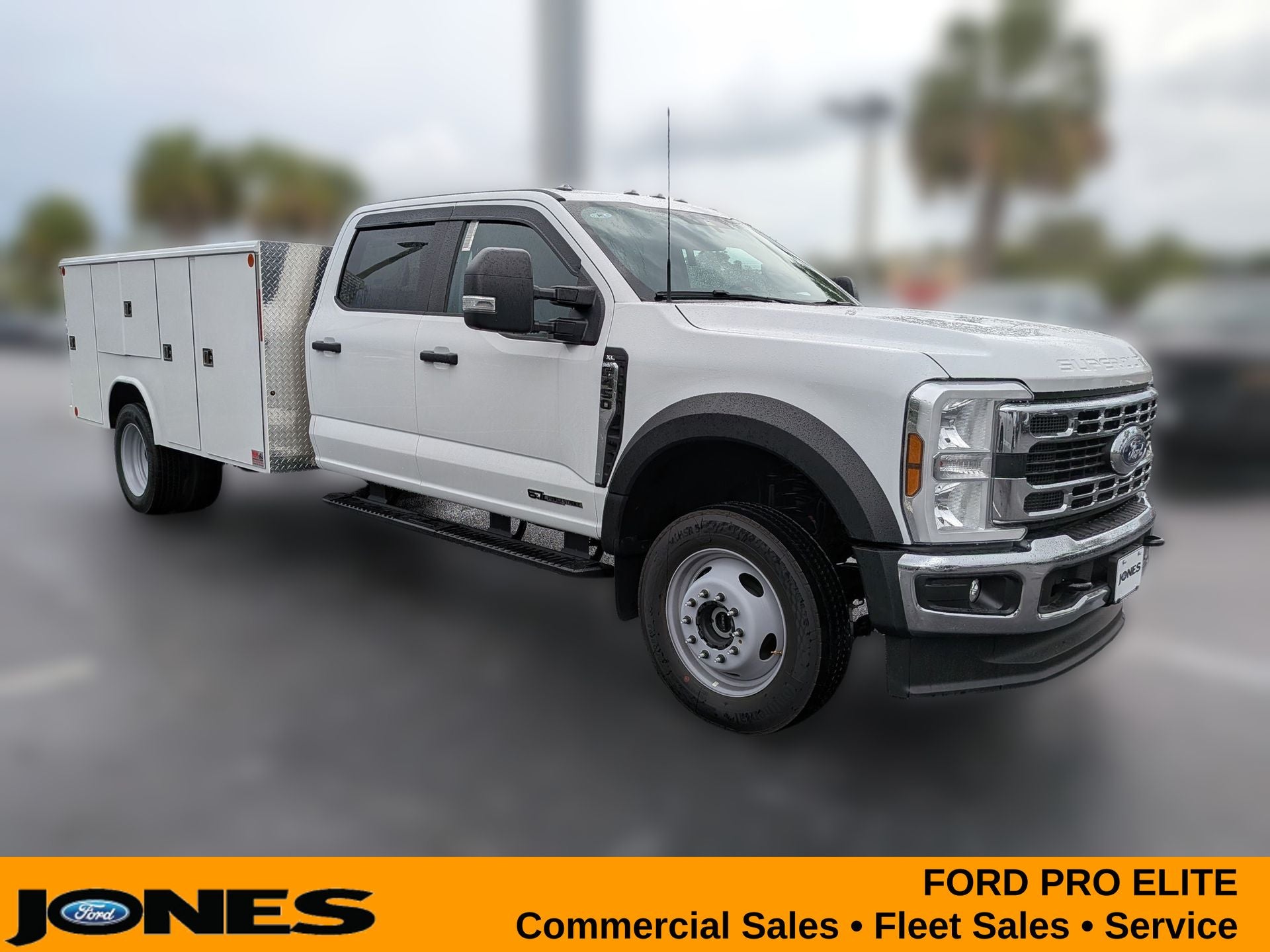 2026 Ford F-450 XL DRW in Oxford White — front three-quarter view