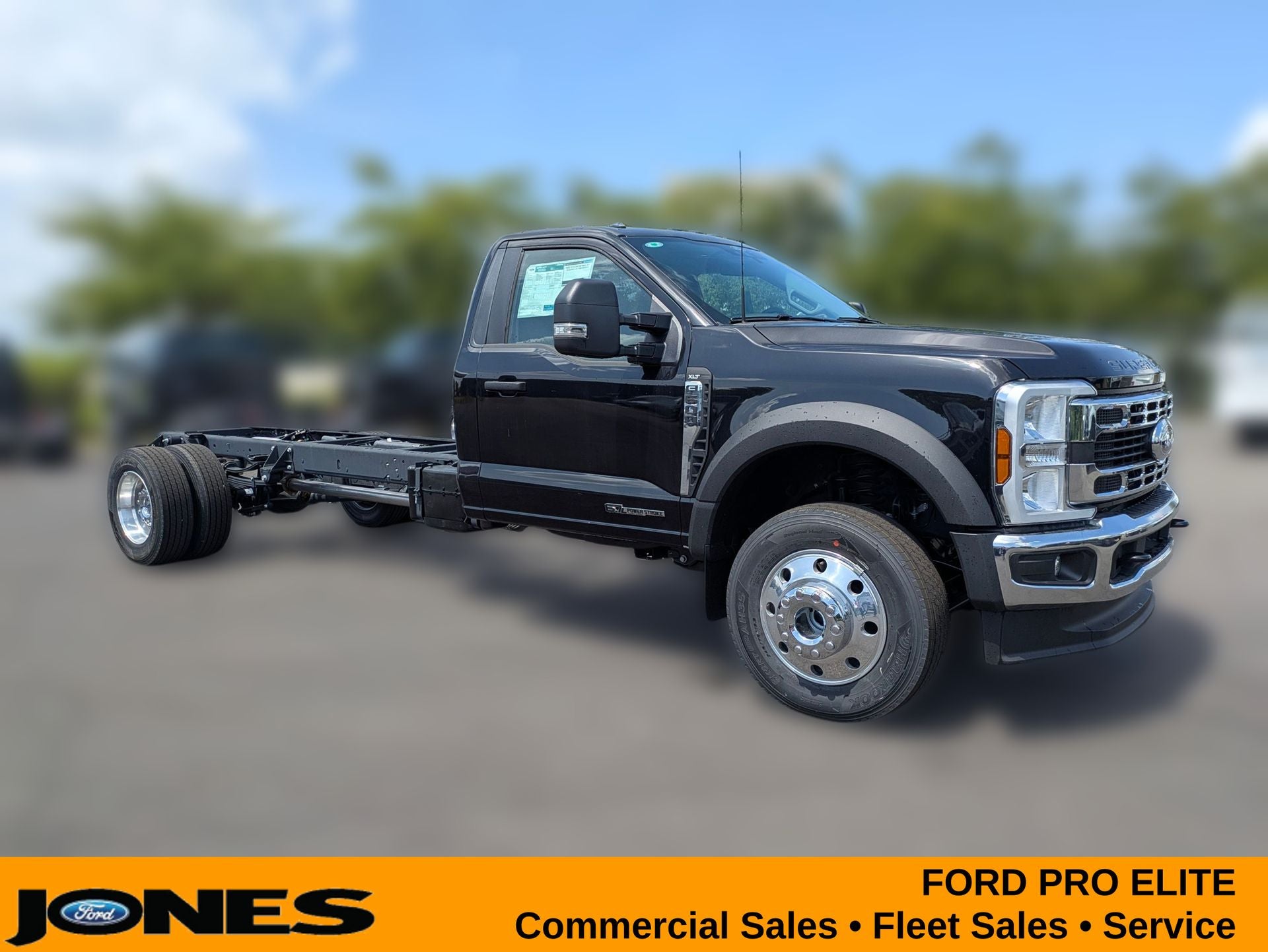 2026 Ford F-600SD F-600 XLT in Agate Black Metallic — front three-quarter view