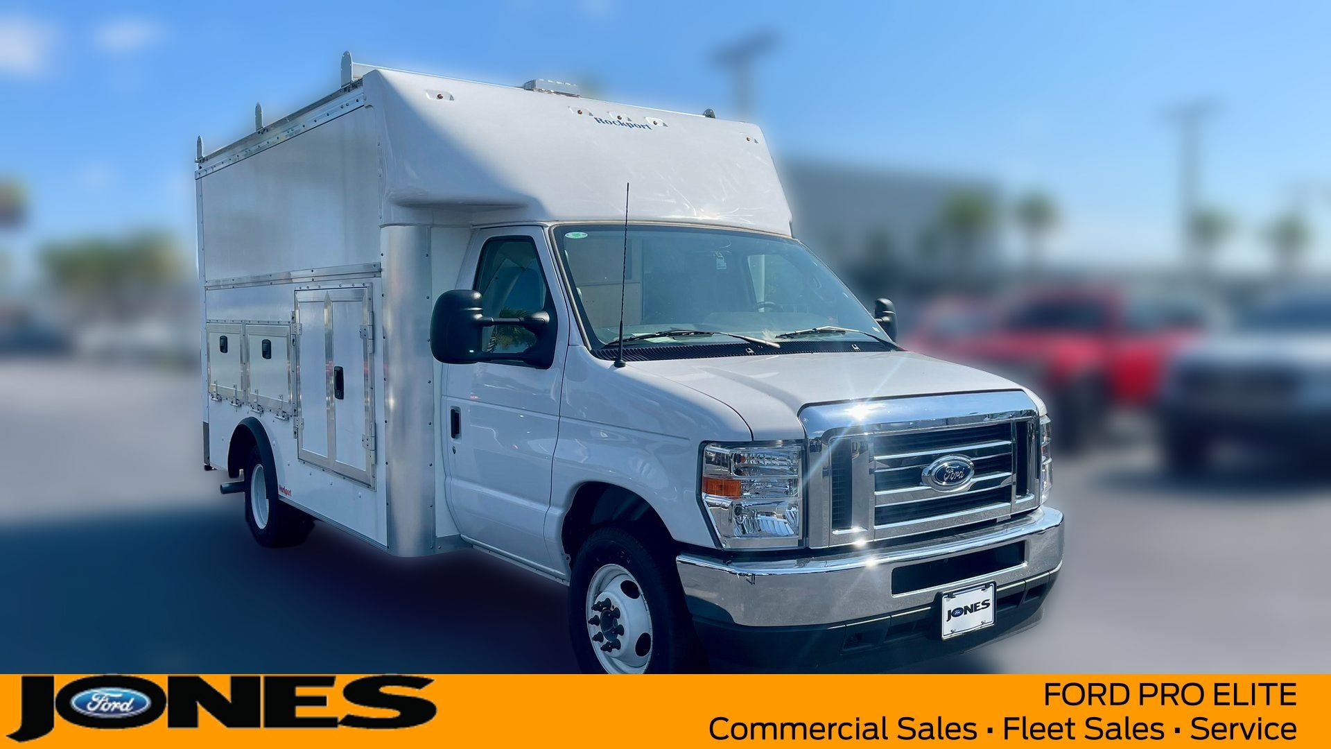 2024 Ford E-350SD E-350 SRW in Oxford White — front three-quarter view