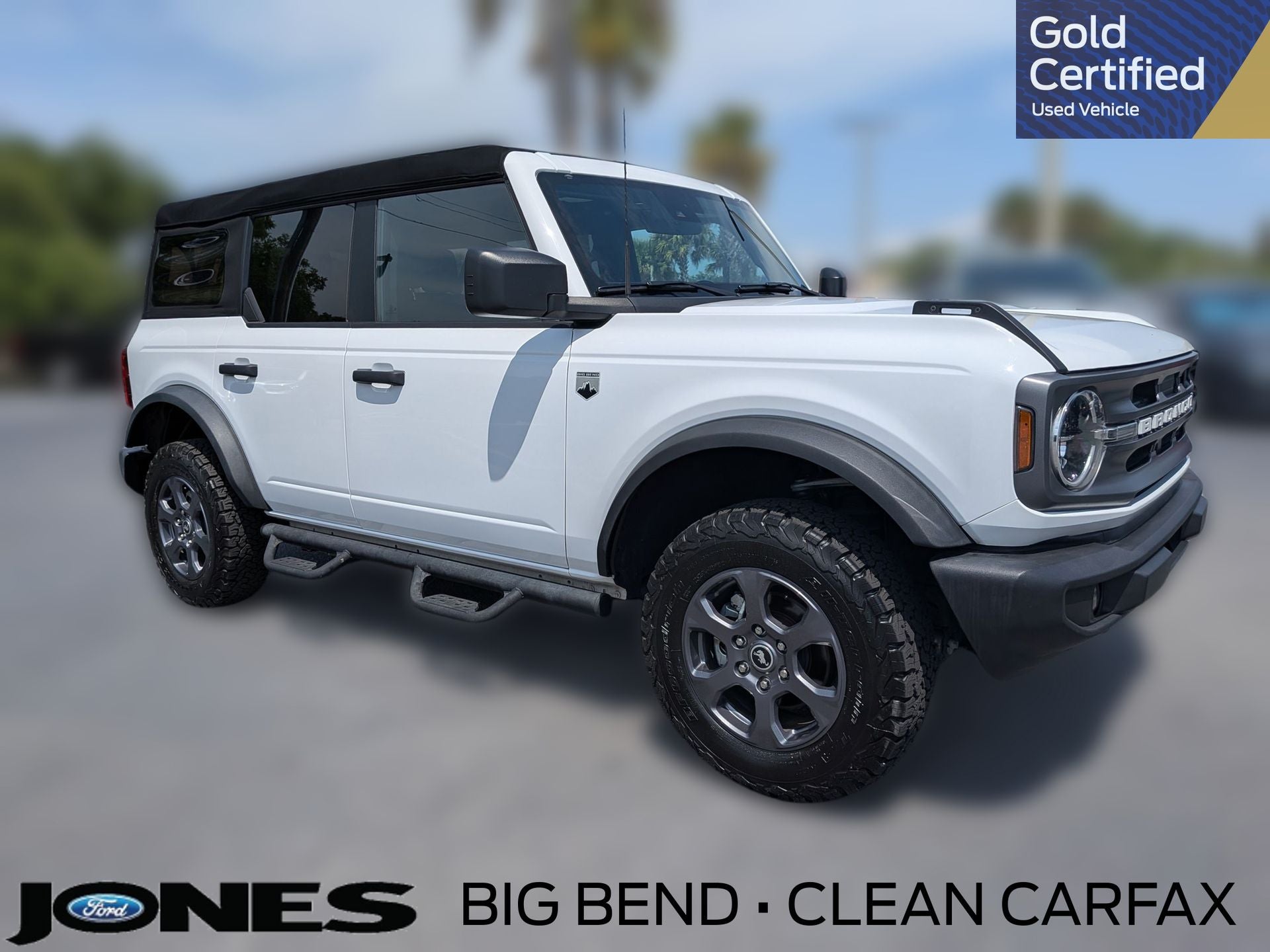 2023 Ford Bronco Big Bend in Oxford White — front three-quarter view