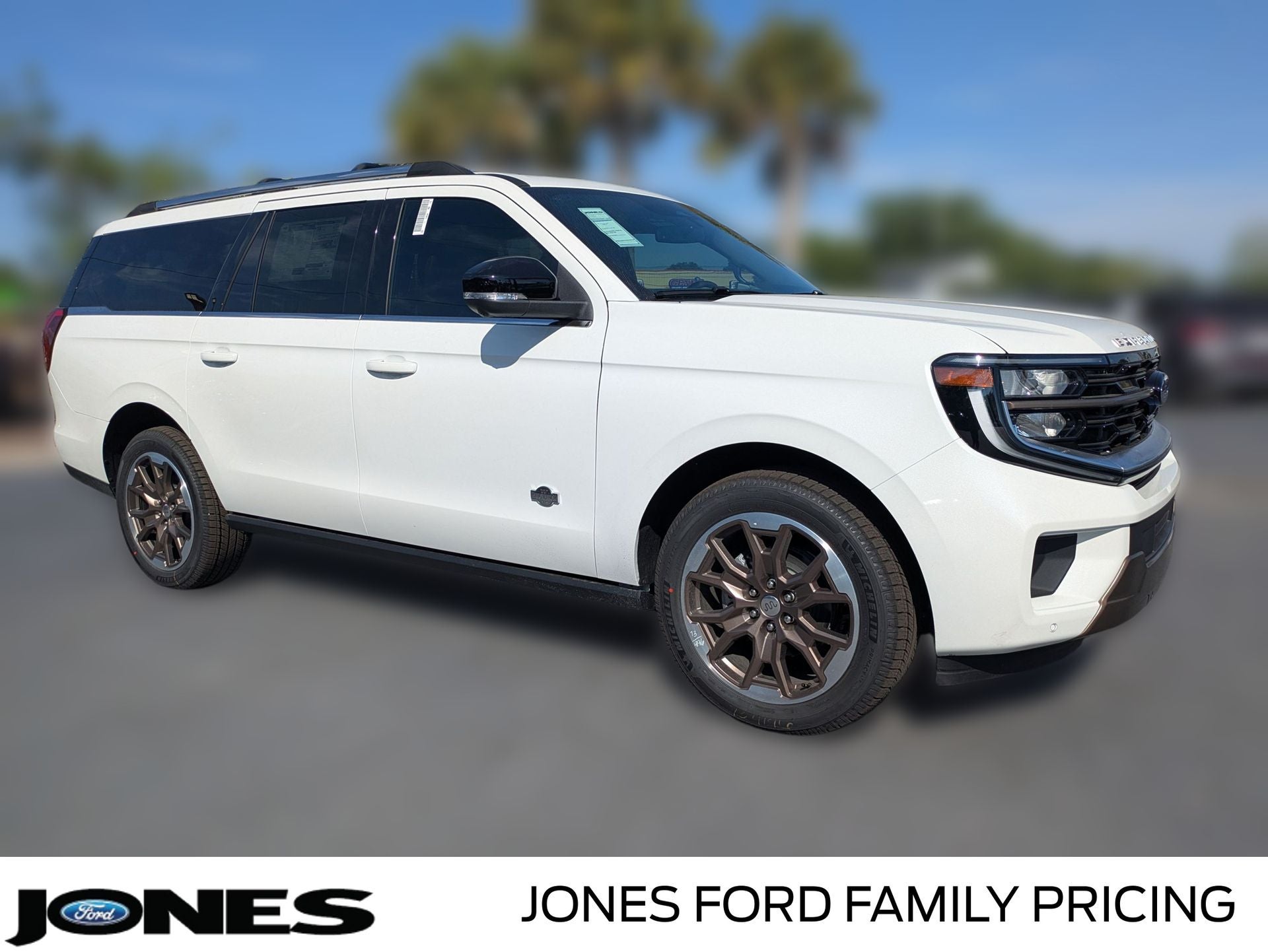 2026 Ford Expedition Max MAX King Ranch in Star White Metallic Tri-Coat — front three-quarter view