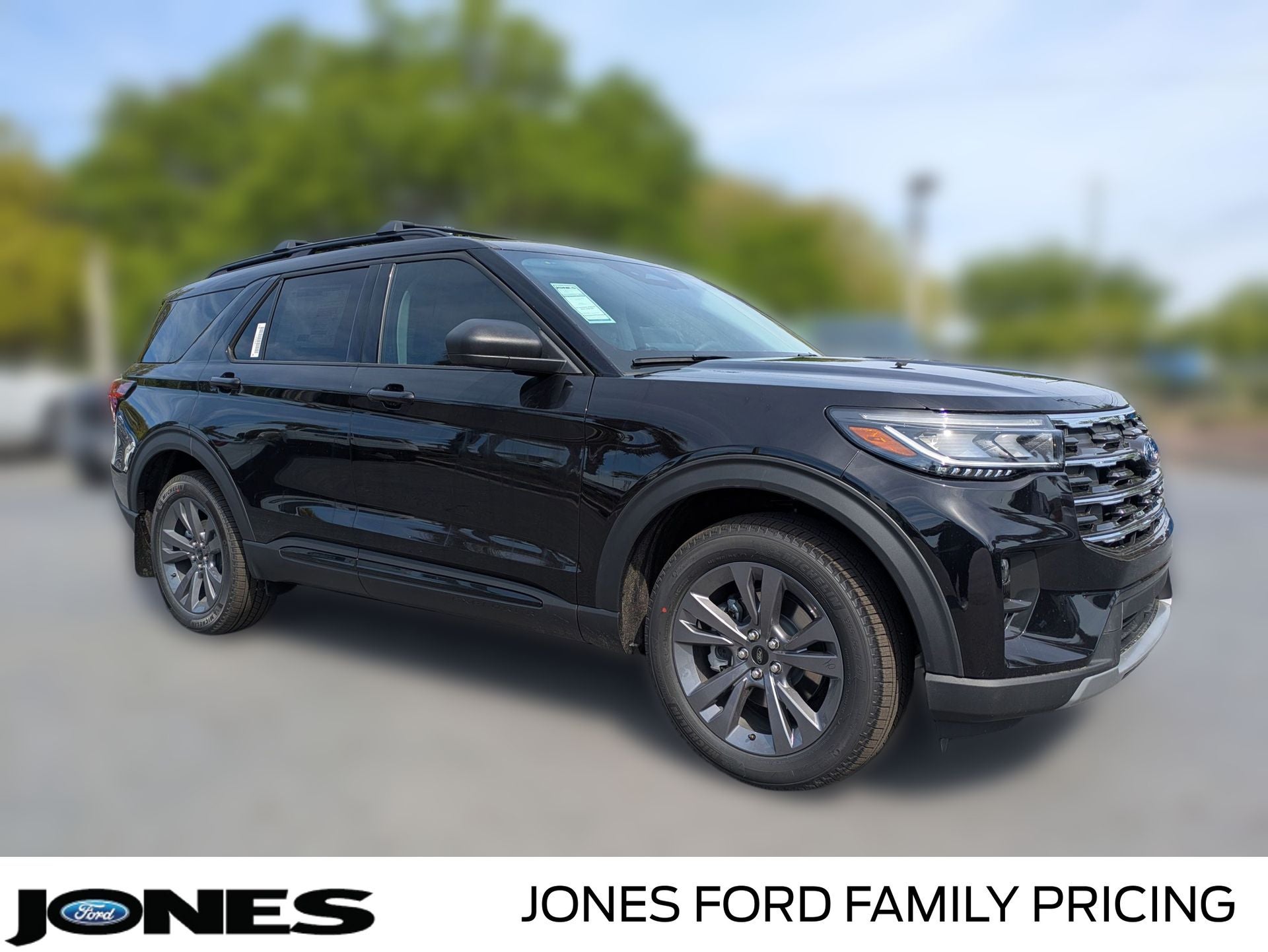2026 Ford Explorer Active in Agate Black Metallic — front three-quarter view