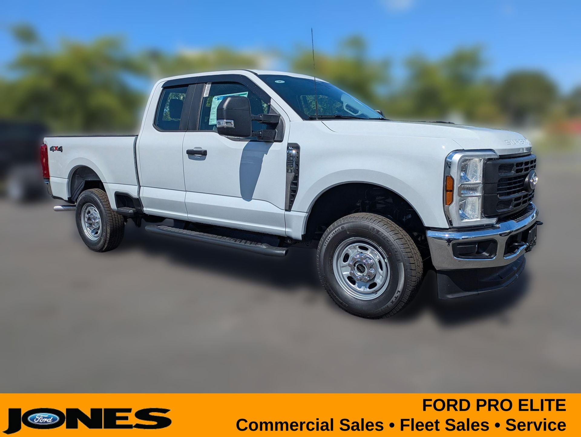 2026 Ford F-250 F-250 XL in Oxford White — front three-quarter view