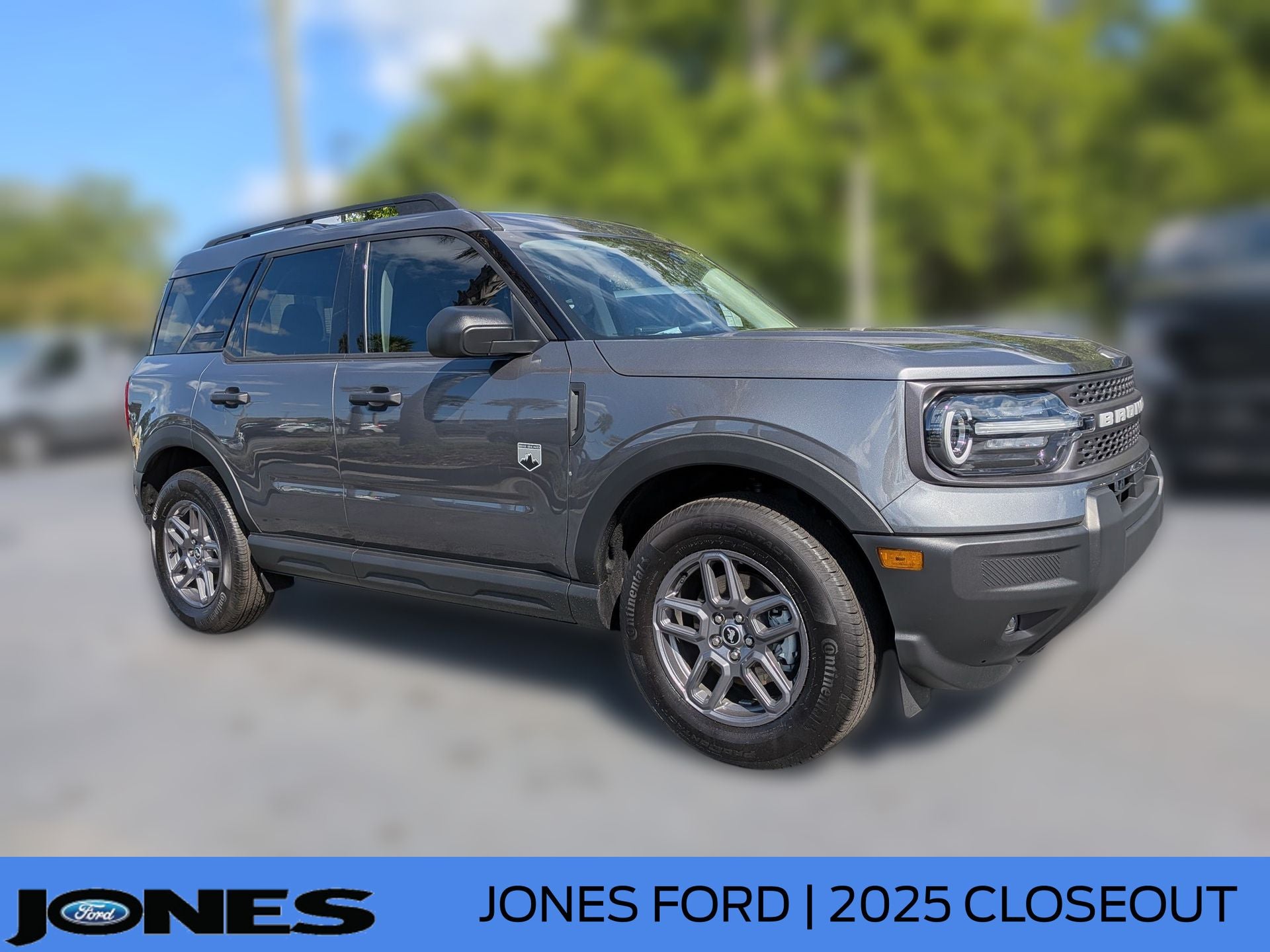 2025 Ford Bronco Sport Big Bend in Carbonized Gray Metallic — front three-quarter view